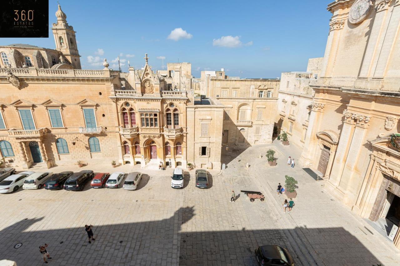 Palazzo 16Th Century Mdina, Opposite St Paul'S Cathedral By 360 Estates Apartamento Exterior foto